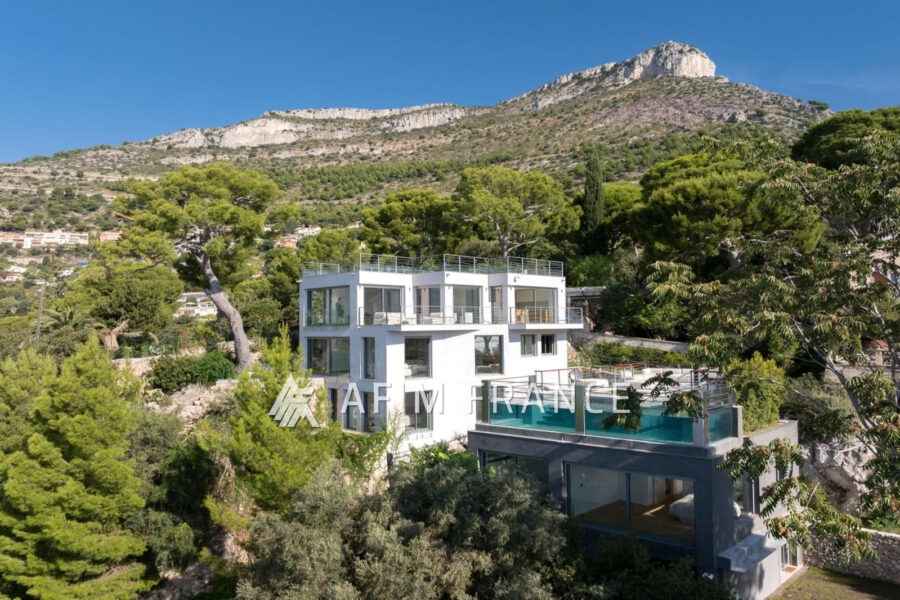 Maison à louer à Cap-d&rsquo;Ail — Vue mer — photo 8