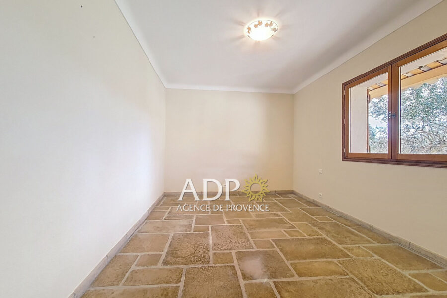 Appartement à vendre à Saint-cézaire-sur-siagne