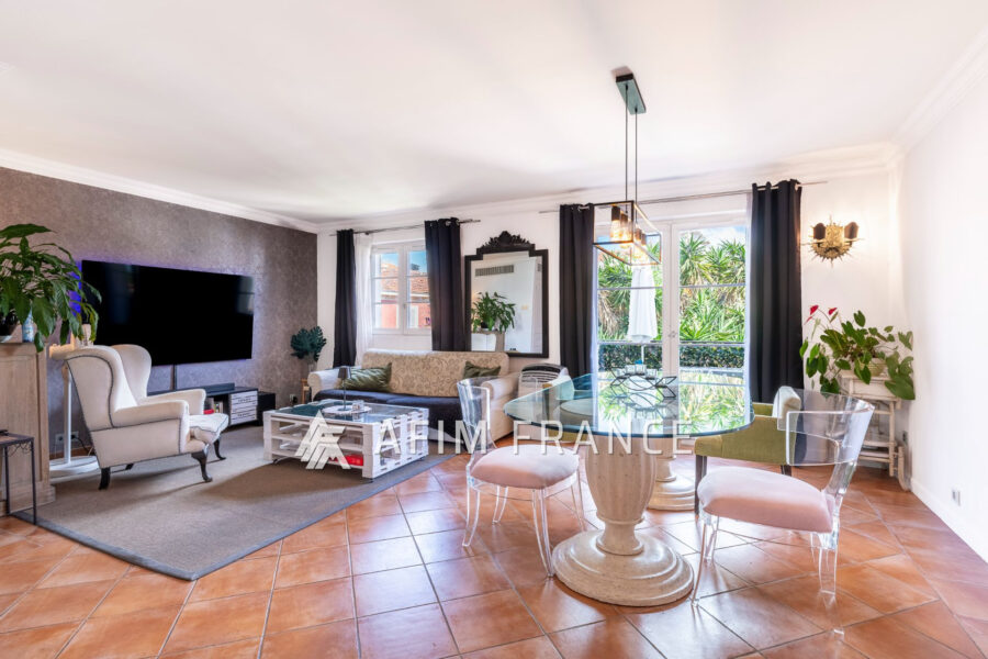 Appartement à vendre à Saint-Jean-Cap-Ferrat — Vue mer — photo 2