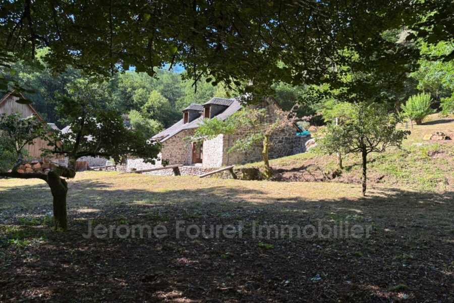 Maison à louer à Egletons