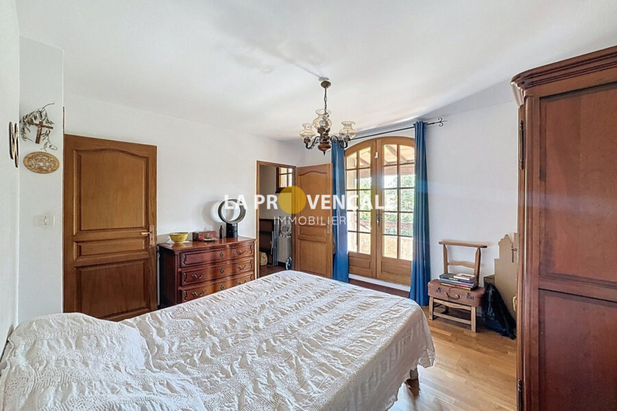Maison à vendre à Puyloubier — Vue nature — photo 10