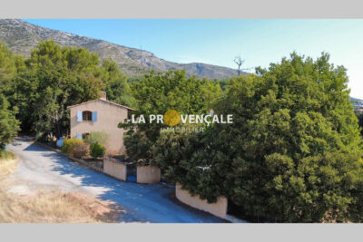 Maison à vendre à Puyloubier
