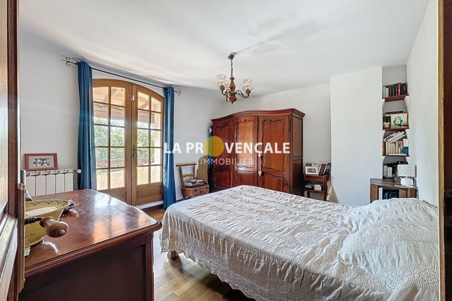 Maison à vendre à Puyloubier — Vue nature — photo 7