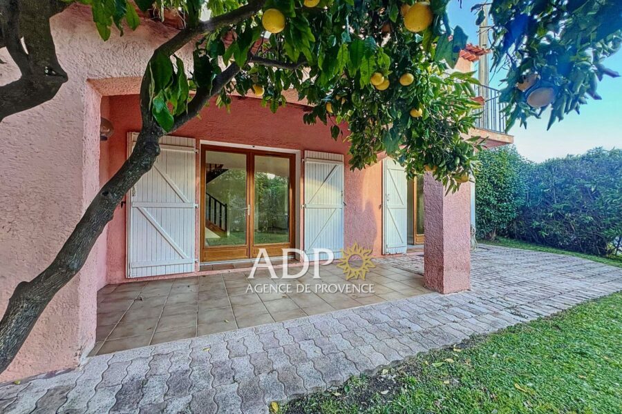 Maison à vendre à Auribeau-sur-siagne