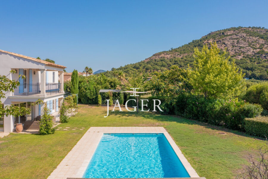 Maison à vendre à Grimaud — Vue mer — photo 3