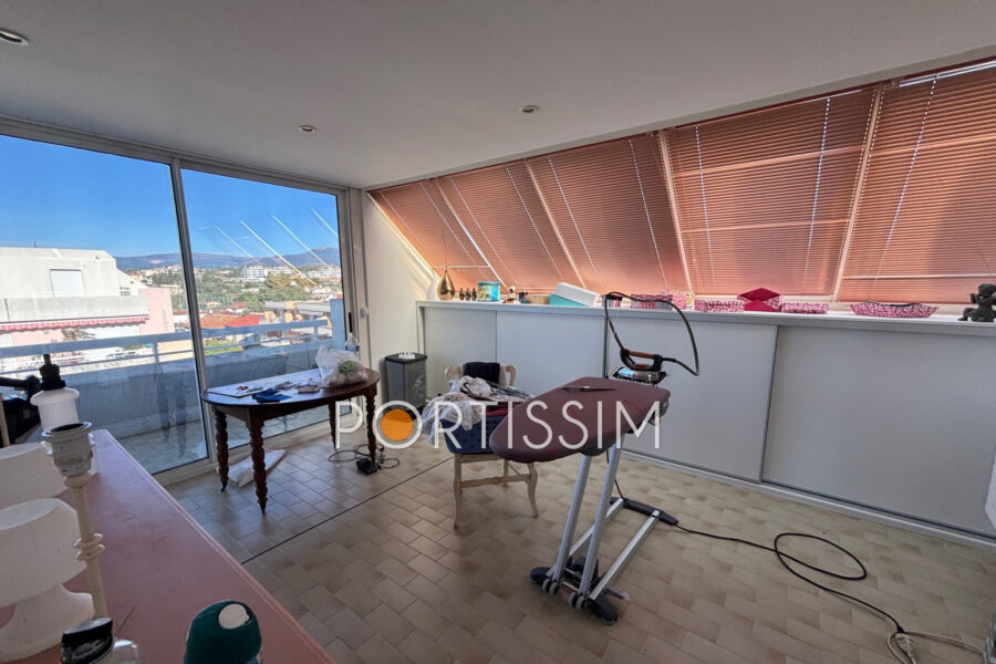 Appartement à vendre à Cagnes-sur-Mer — Vue mer — photo 11