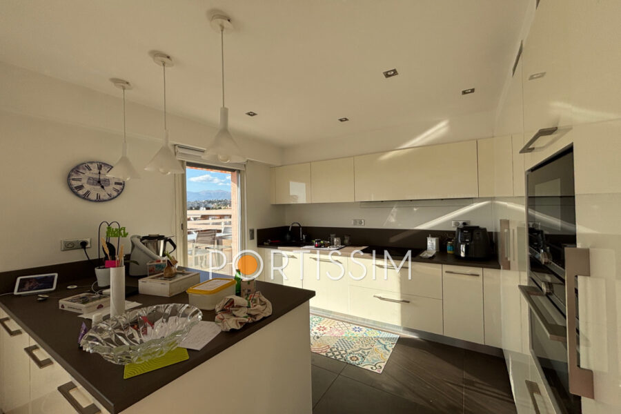 Appartement à vendre à Cagnes-sur-Mer — Vue mer — photo 7
