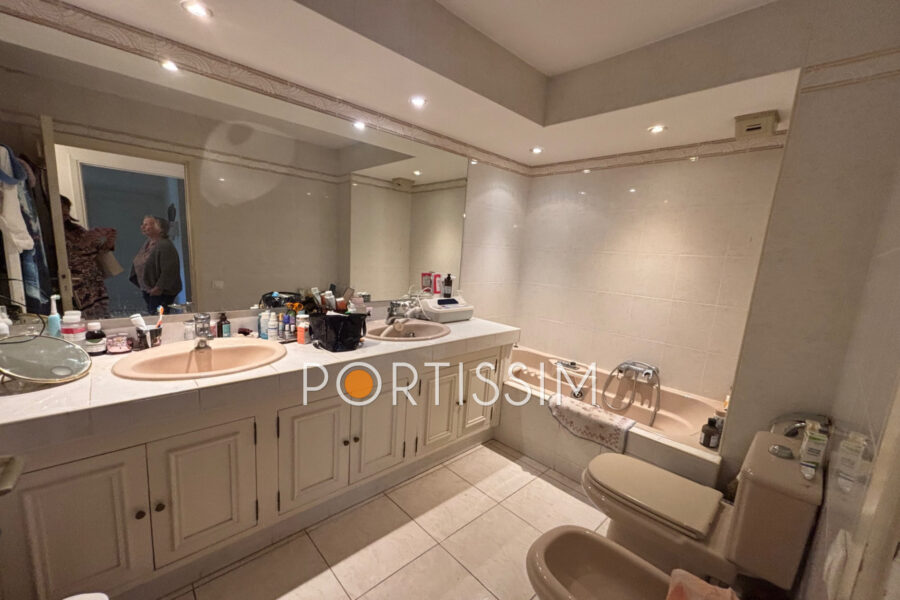 Appartement à vendre à Saint-laurent-du-var