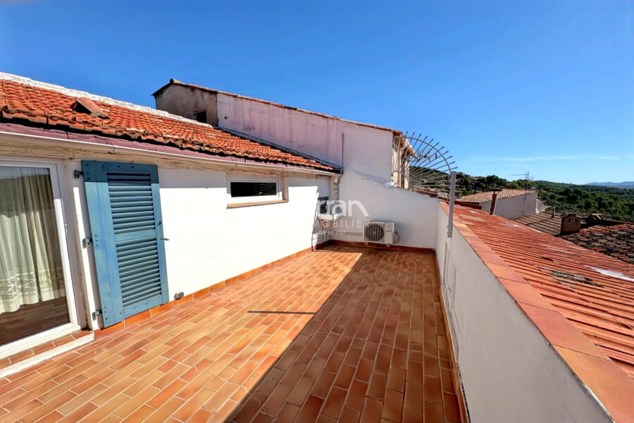 Appartement à vendre à Claviers — Vue nature — photo 2