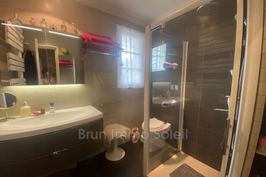 Appartement à vendre à Cagnes-sur-Mer — Vue parc & jardin — photo 9