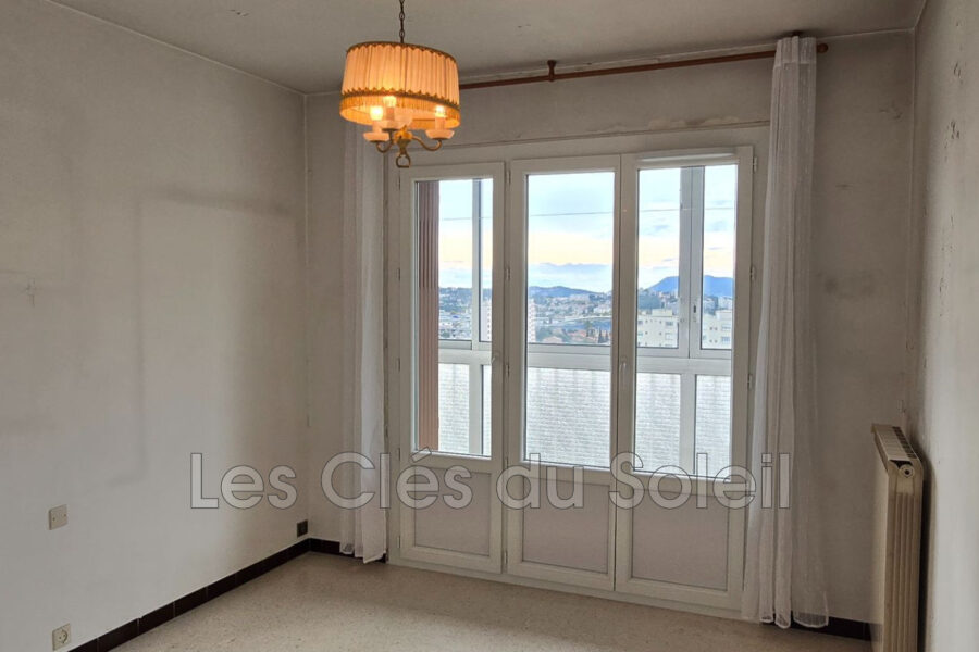 Appartement à vendre à La Valette-du-Var — Vue mer — photo 4