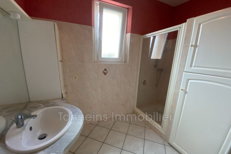 Maison à vendre à Castelmoron-sur-lot