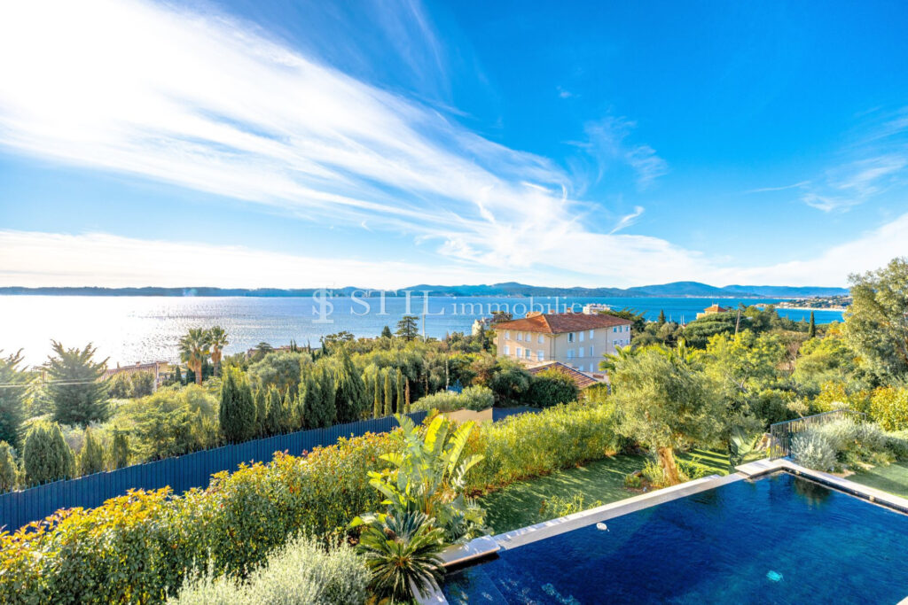 vente villa 7 Pièce(s) – 7 pièces – 5 chambres – 330.00 m²