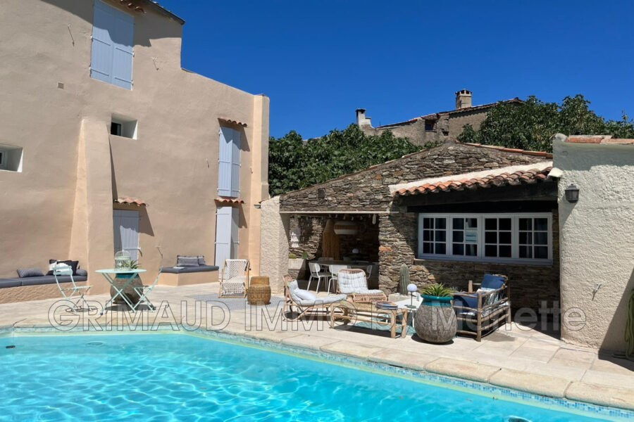 Maison à vendre à La garde-freinet
