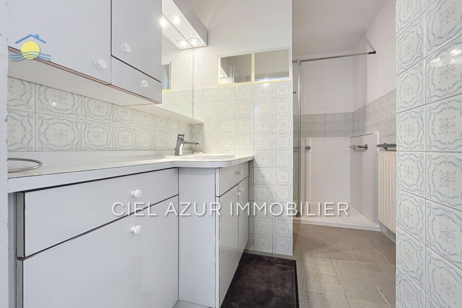 Appartement à vendre à Juan-les-Pins — Vue parc & jardin — photo 10