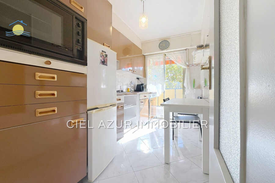 Appartement à vendre à Juan-les-Pins — Vue parc & jardin — photo 6