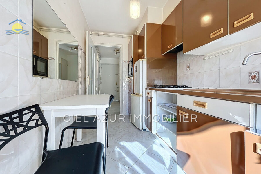 Appartement à vendre à Juan-les-Pins — Vue parc & jardin — photo 7