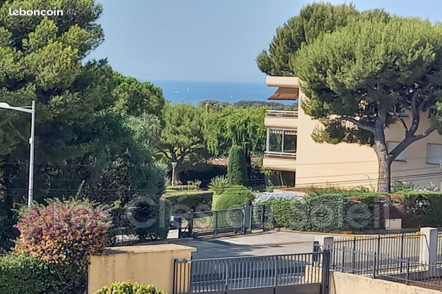 Appartement à vendre à Bandol — Vue mer — photo 1