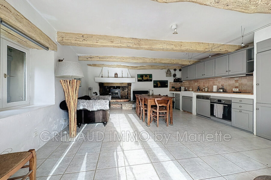 Maison à vendre à Grimaud