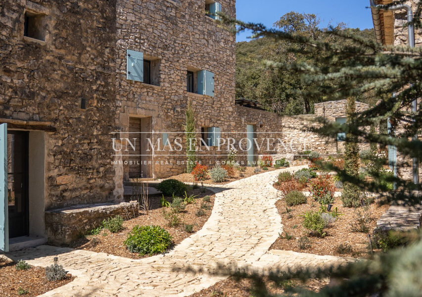 Maison à louer à Murs — Vue nature — photo 9