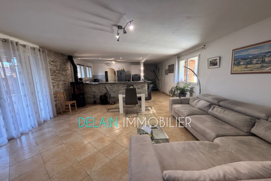 Maison à vendre à Saint-laurent-du-var
