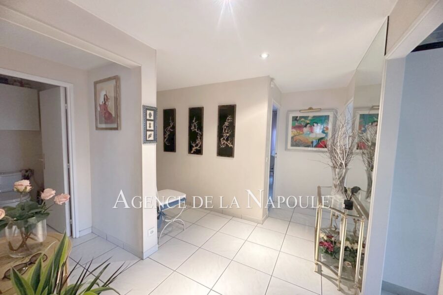 Appartement à vendre à Mandelieu-la-Napoule — Vue mer — photo 13