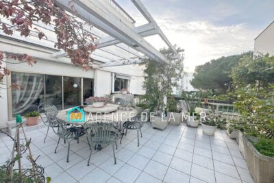 Appartement à vendre à Mandelieu-la-napoule