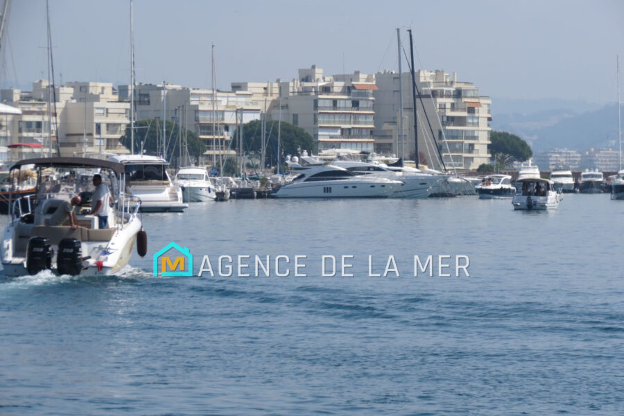 Appartement à vendre à Mandelieu-la-napoule