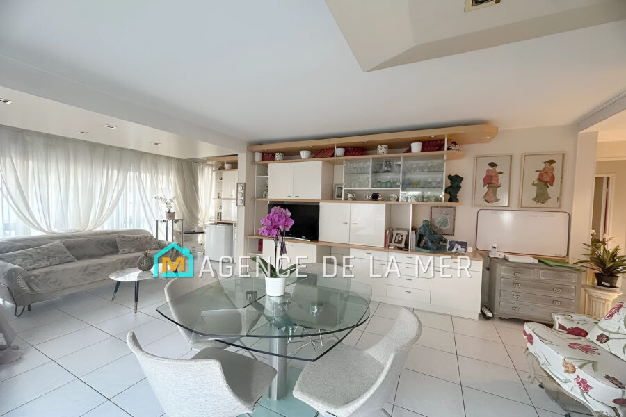 Appartement à vendre à Mandelieu-la-napoule