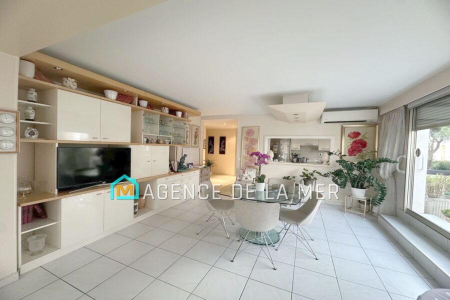 Appartement à vendre à Mandelieu-la-napoule