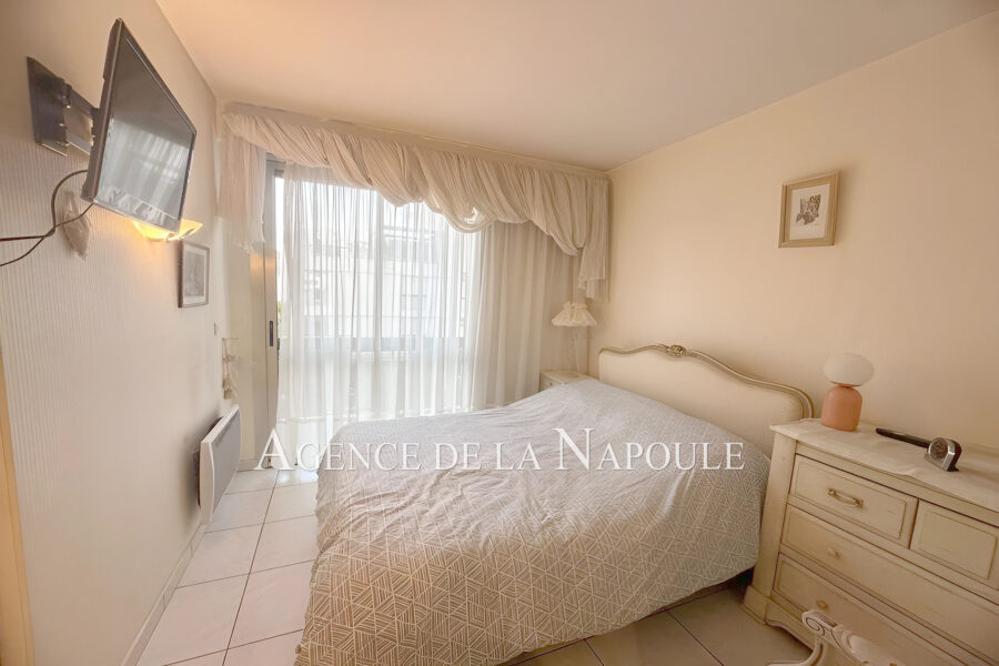 Appartement à vendre à Mandelieu-la-Napoule — Vue mer — photo 16