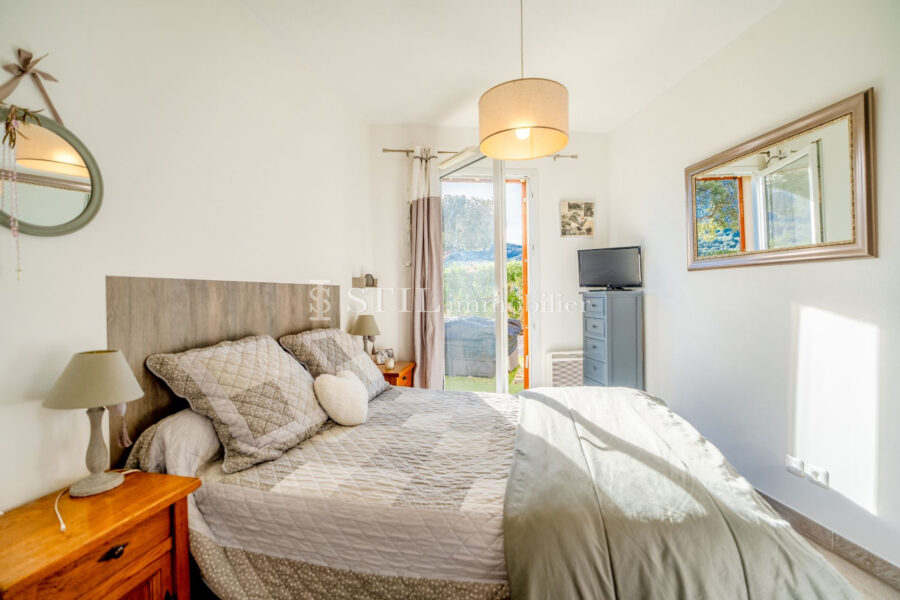 Appartement à vendre à Sainte-Maxime — Vue nature — photo 7