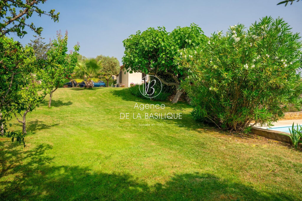 vente maison 5 Pièce(s) – 5 pièces – 4 chambres – 160.00 m²