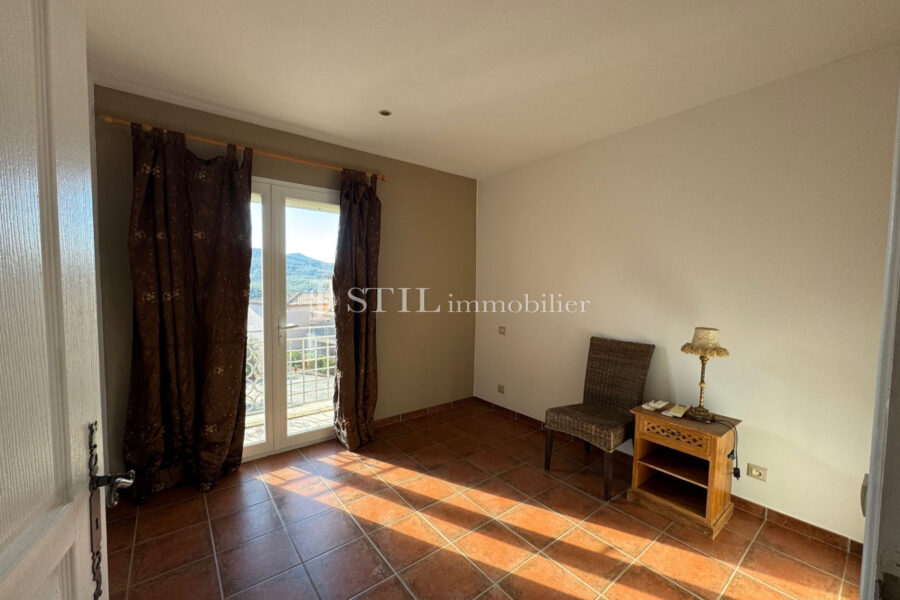 Appartement à vendre à Sainte-Maxime — Vue nature — photo 5