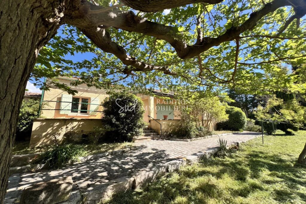 vente maison 7 Pièce(s) – 7 pièces – 4 chambres – 182.00 m²