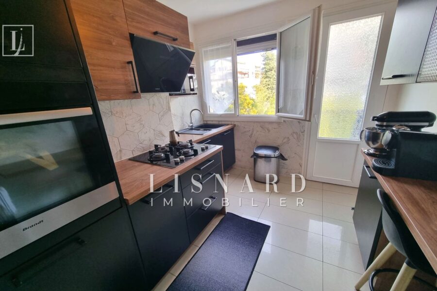 Appartement à vendre à Cannes — Vue parc & jardin — photo 3