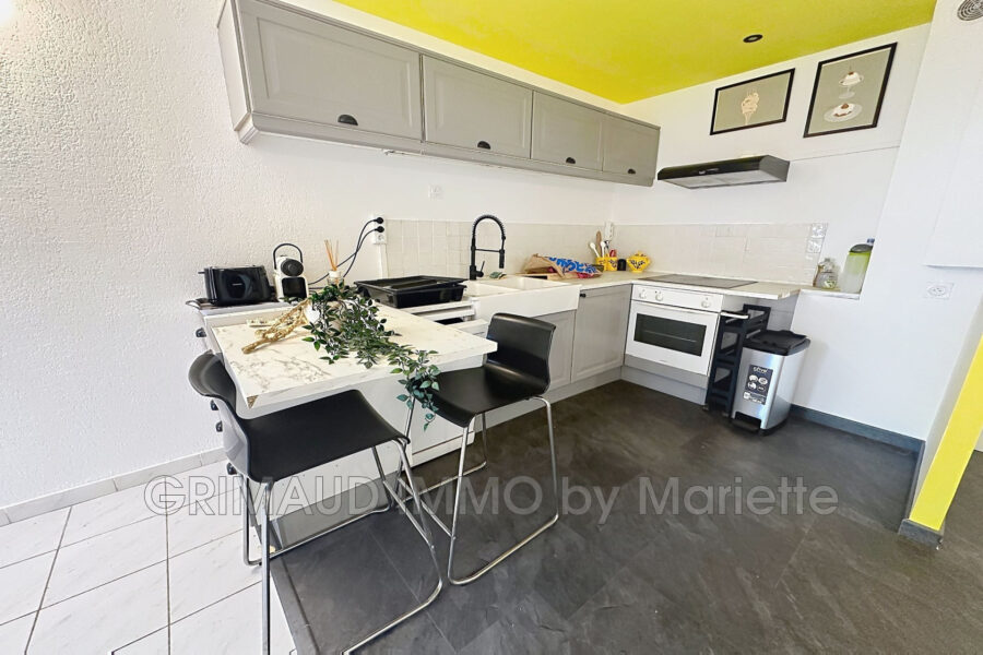 Appartement à vendre à Grimaud