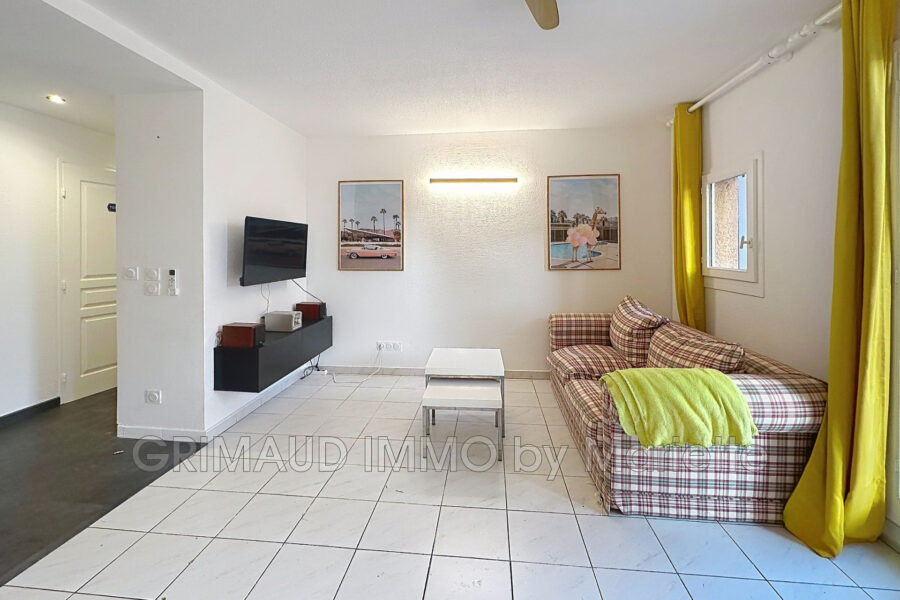 Appartement à vendre à Grimaud