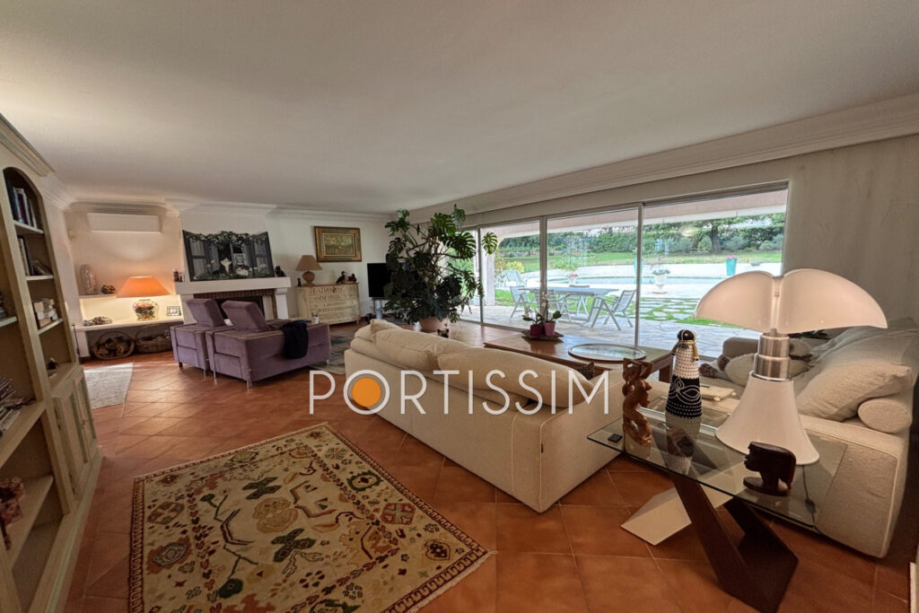 vente maison – NR pièces – 5 chambres – 301.45 m²