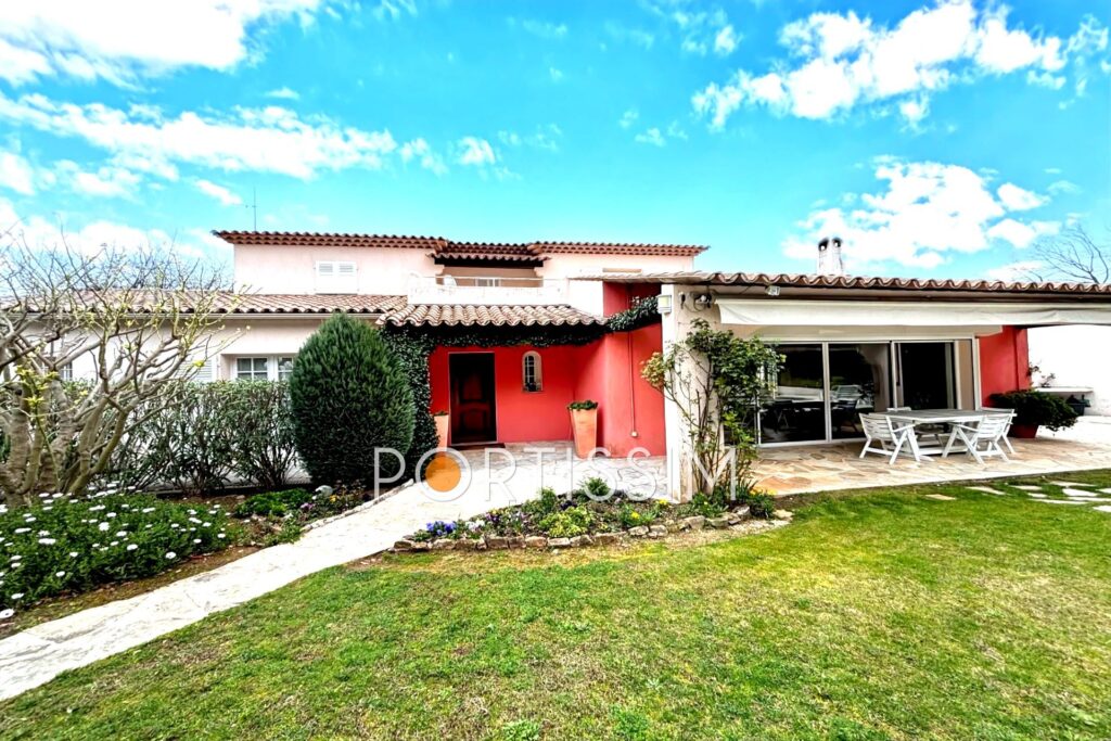 vente maison – NR pièces – 5 chambres – 301.45 m²