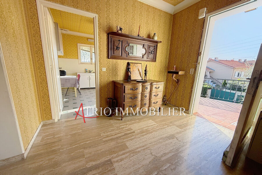 Maison à vendre à Cagnes-sur-Mer — Vue sur la ville — photo 6