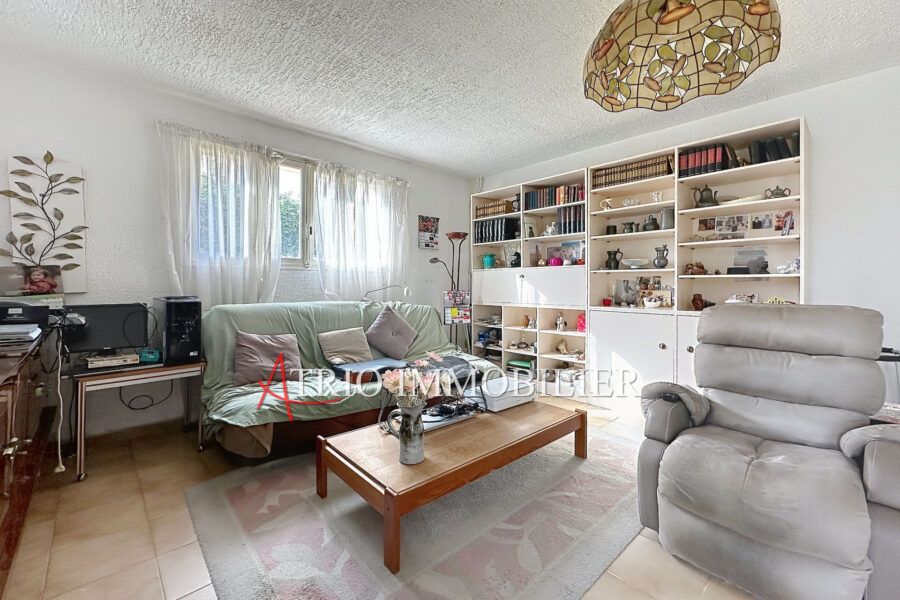 Maison à vendre à Cagnes-sur-Mer — Vue sur la ville — photo 9