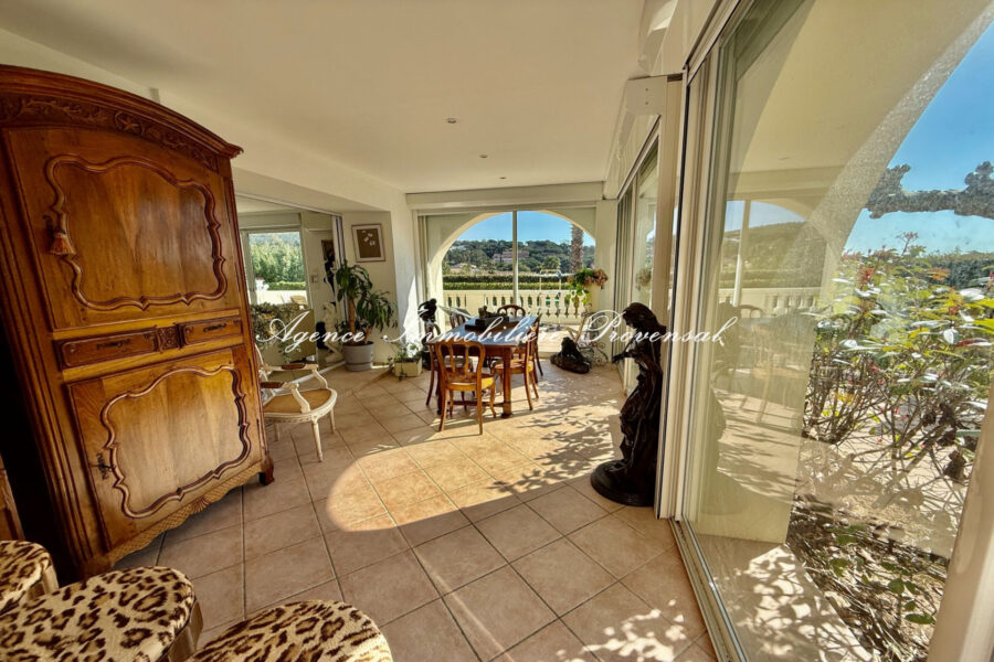 Appartement à vendre à Sainte-Maxime — Vue parc & jardin — photo 10