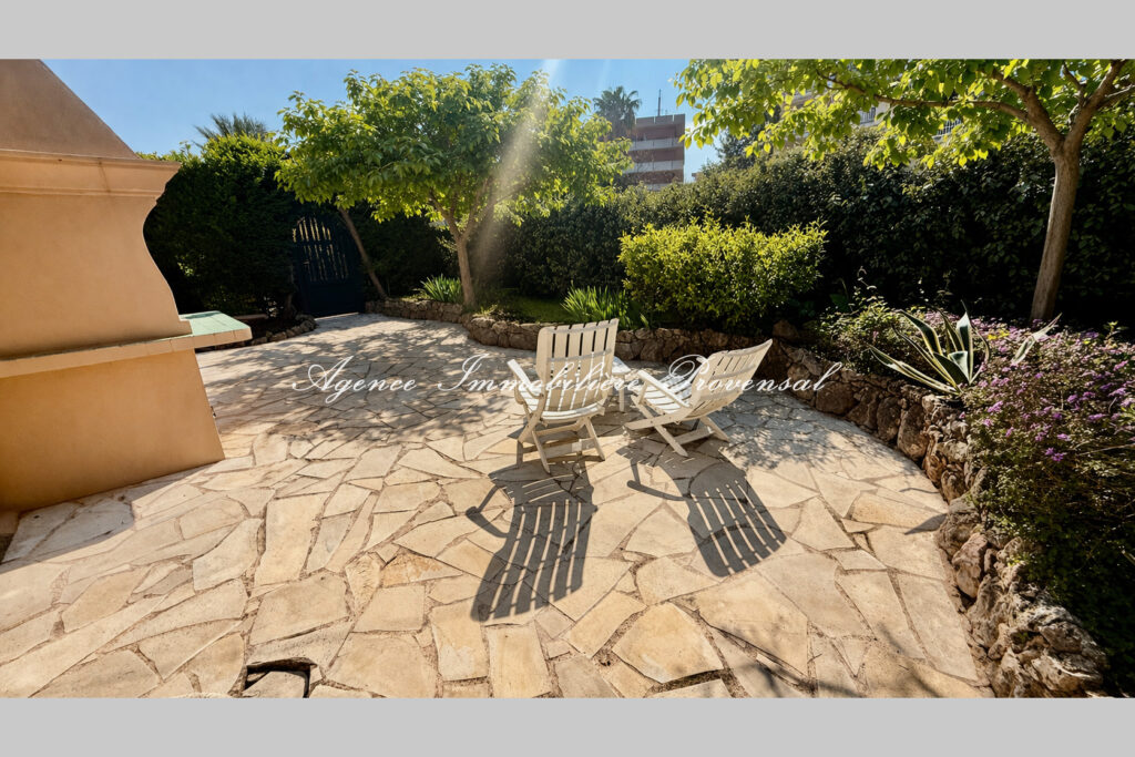 vente rez-de-jardin 3 Pièce(s) – 3 pièces – 2 chambres – 65.00 m²