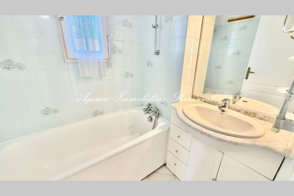vente rez-de-jardin 3 Pièce(s) – 3 pièces – 2 chambres – 65.00 m²