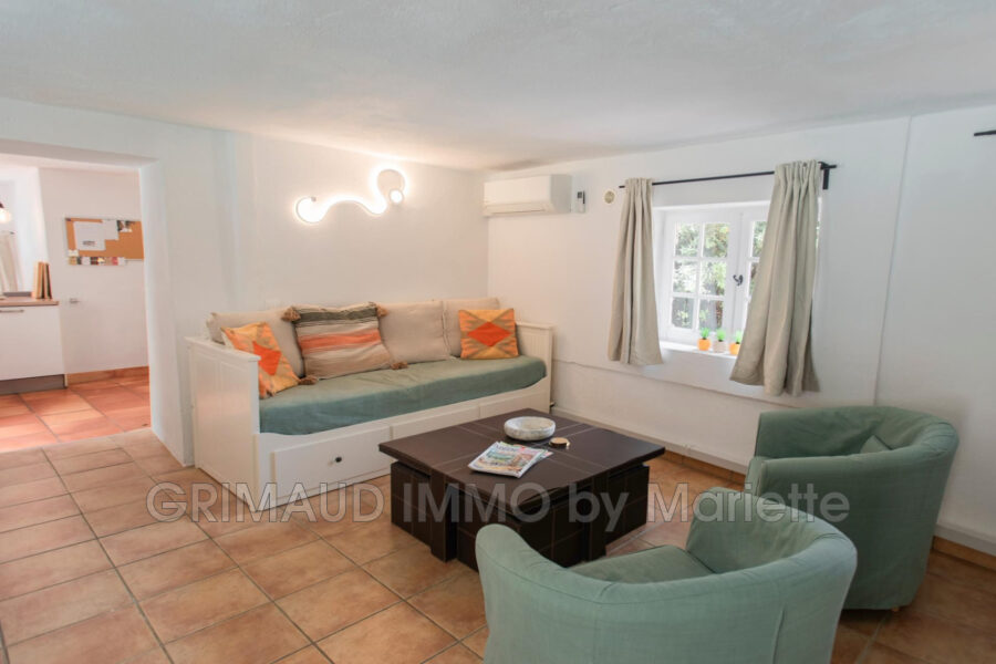 Maison à vendre à Le Plan-de-la-Tour — Vue parc & jardin — photo 5
