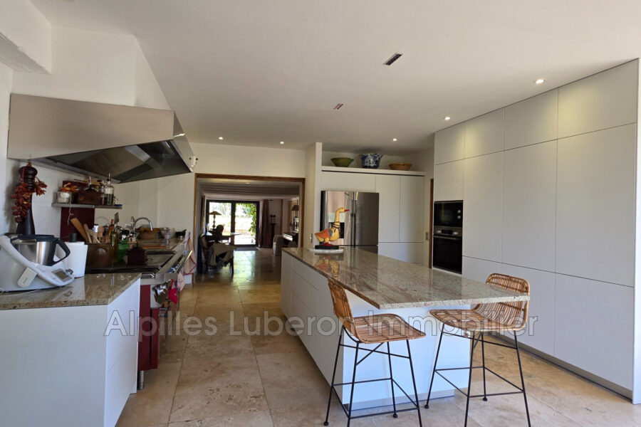 Maison à vendre à Eyguières — Vue nature — photo 13