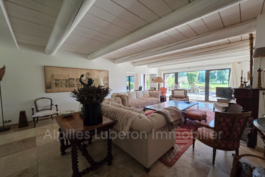 Maison à vendre à Eyguières — Vue nature — photo 9