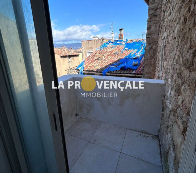 Appartement à vendre à Trets