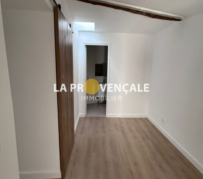 Appartement à vendre à Trets